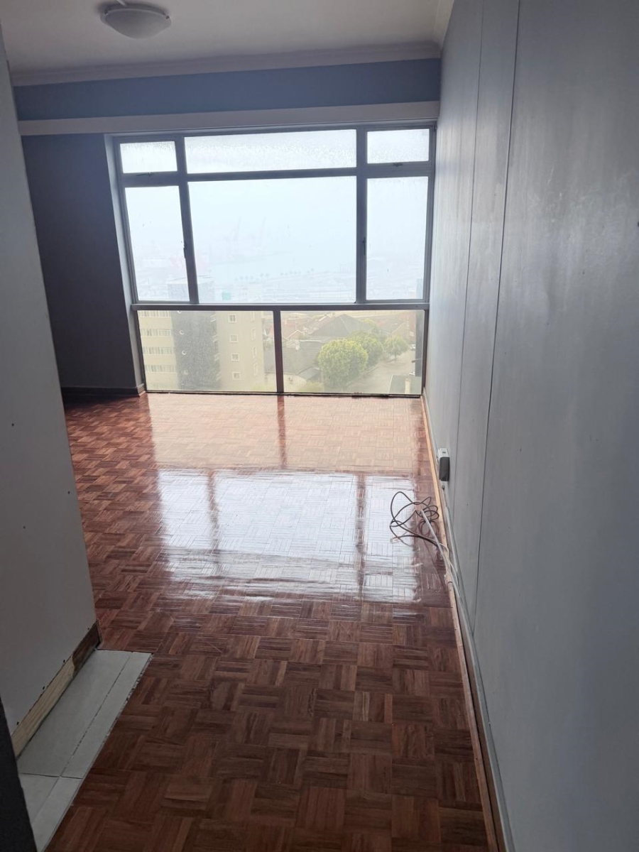 2 Bedroom Property for Sale in Port Elizabeth Central Eastern Cape